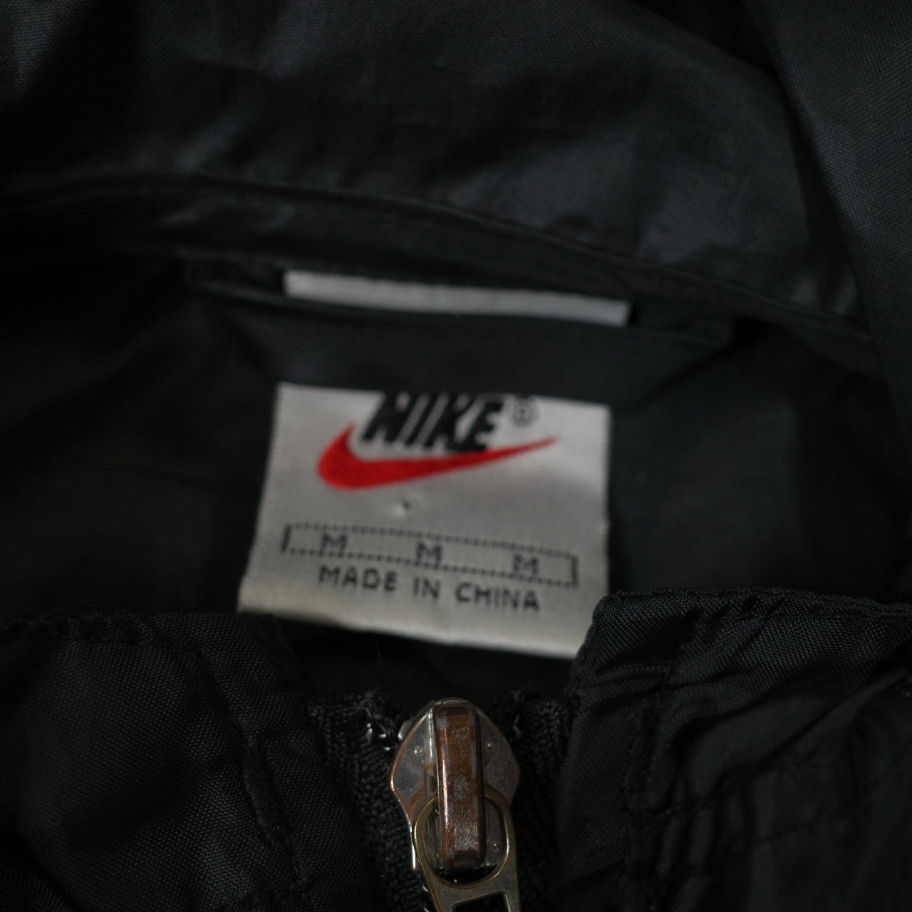 Vintage Nike Nylon Black Big Back Windbreaker Swoosh Coat Jacket Overcoat Mens Medium
