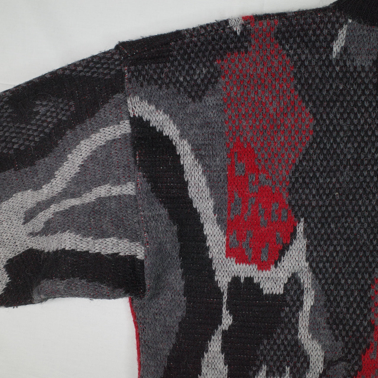 Roger David 1980's Cable Knit Red Grey Mens XL