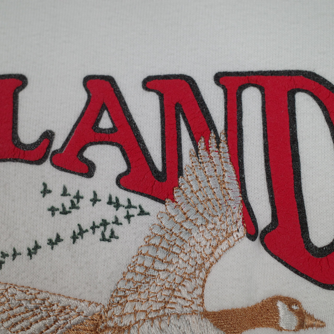 Vintage Marshlands Canada Flying Ducks White Crewneck Mens XL