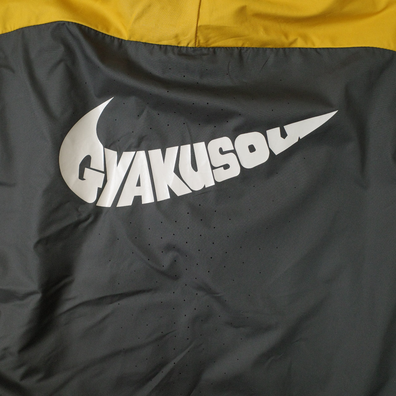 Nike Gyakusou Running Hooded Jacket Mens Size XL Packable 3-1 Pewter Yellow