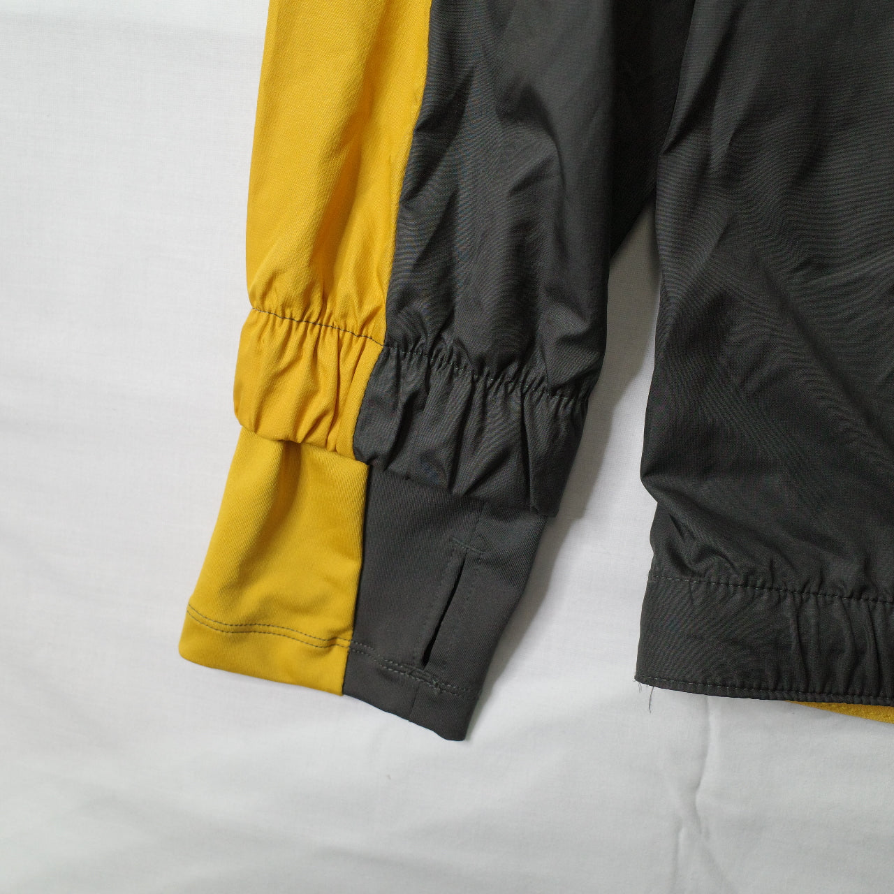 Nike Gyakusou Running Hooded Jacket Mens Size XL Packable 3-1 Pewter Yellow