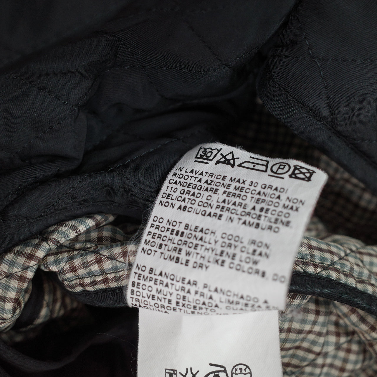 Max Mara Vintage Quilted Black Jacket Missing Buttoms Size 14