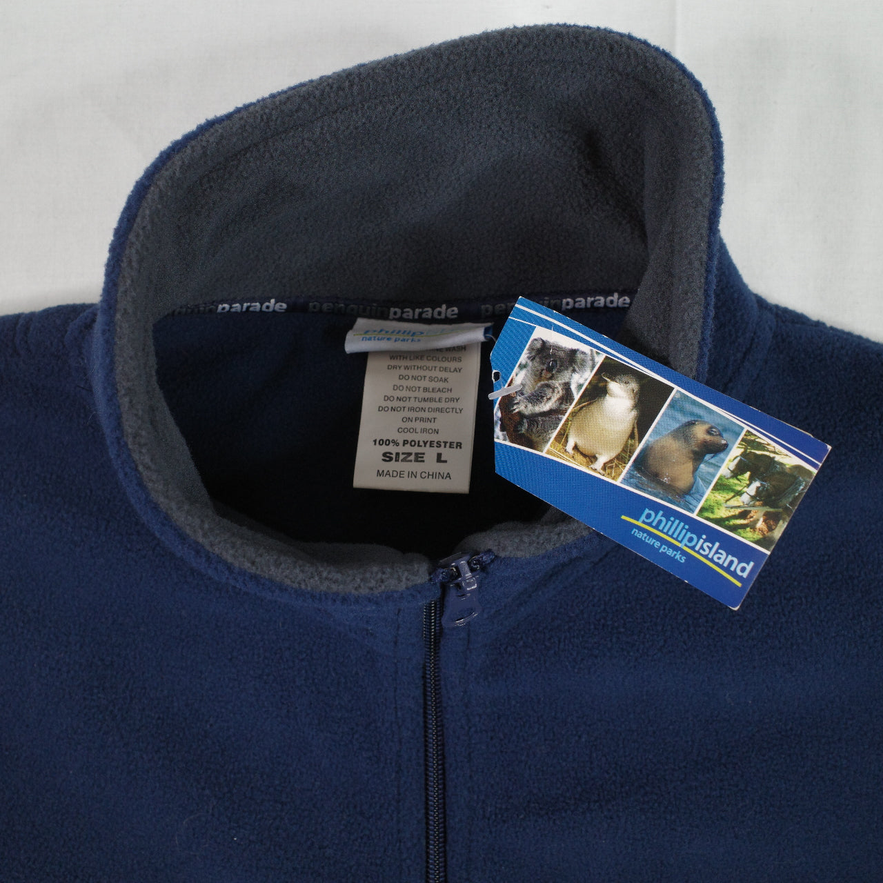 Philip Island Penguin Parade Fleece Zip Up Blue Jacket Men's Large