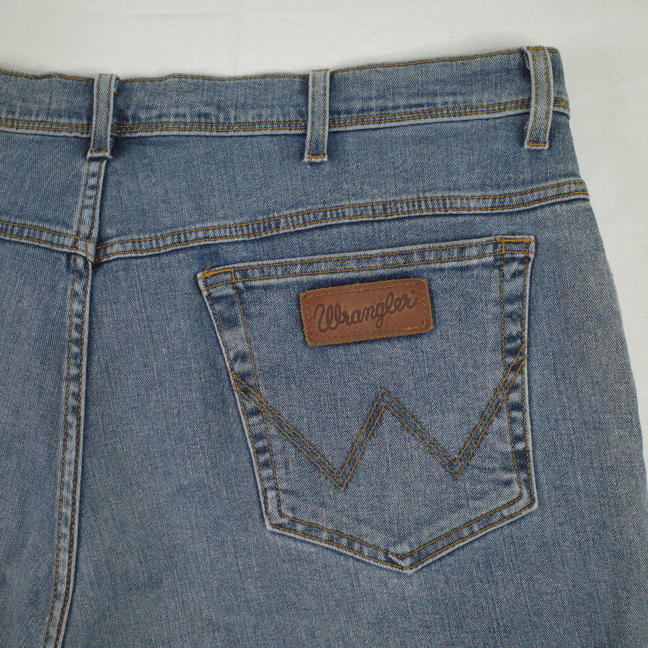 Wrangler Mens Jeans W42 L32 Cowboy Arizona Light Blue Denim Rugged Goods