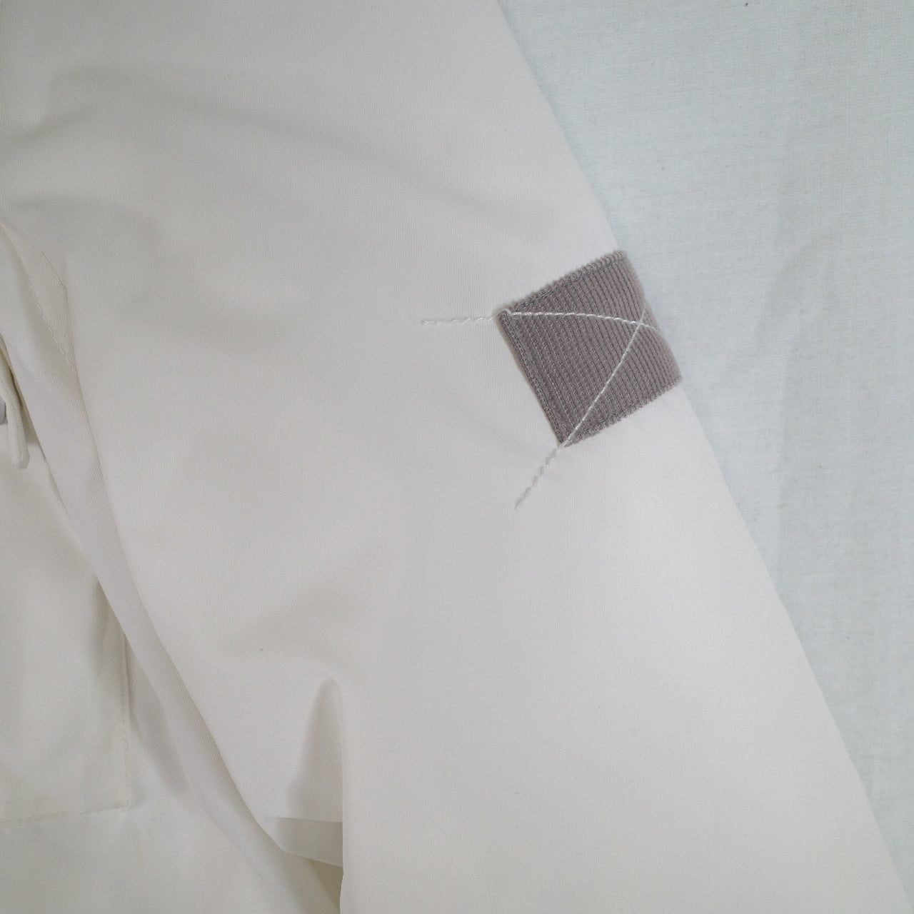 BMW White Puffer Jacket Women’s Medium