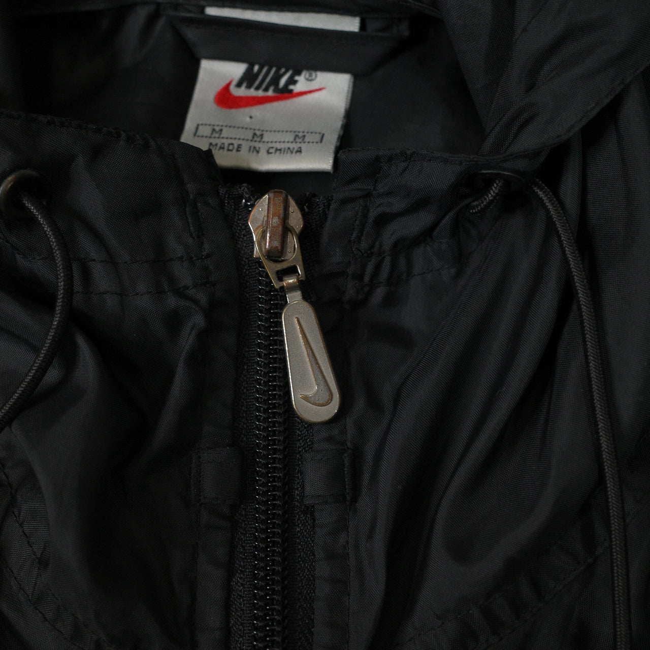 Vintage Nike Nylon Black Big Back Windbreaker Swoosh Coat Jacket Overcoat Mens Medium