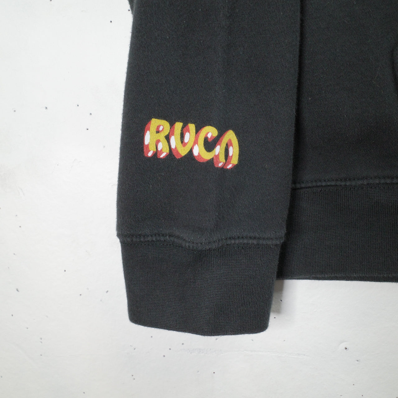RVCA Men's Matty's Patty's Oahu Hawaii Surf Hoodie Black Men's XL