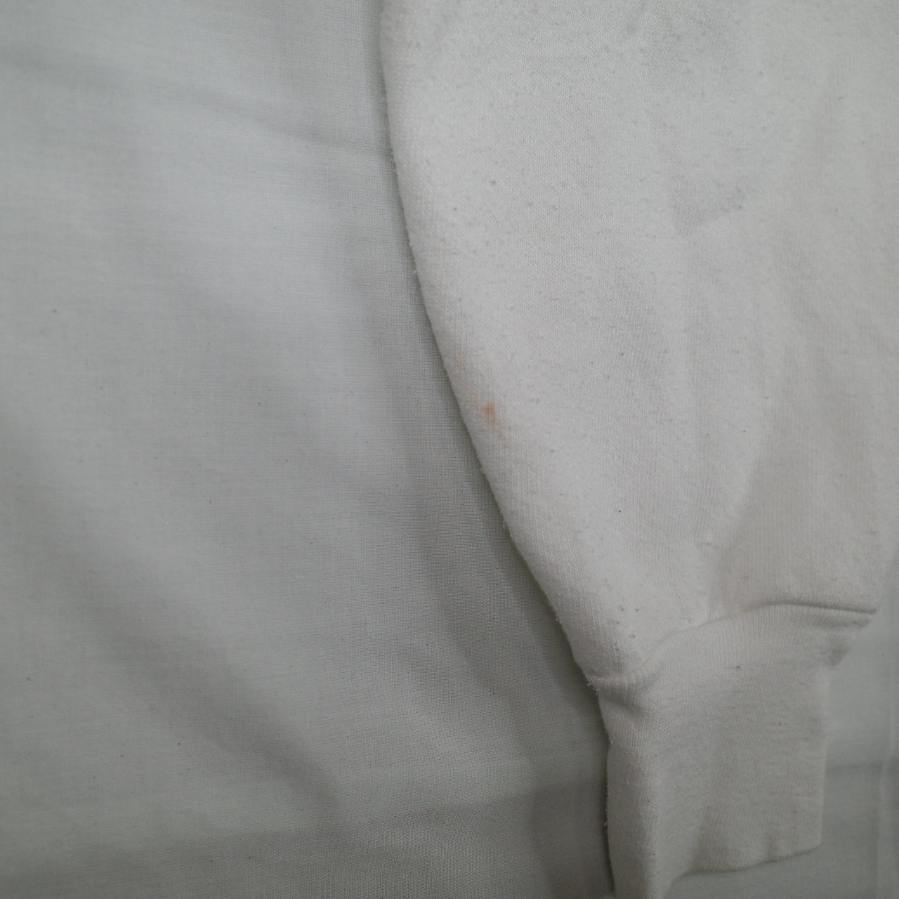 Vintage Cute Bunny Rabbit Graphic Crewneck Sweater White Women's Small