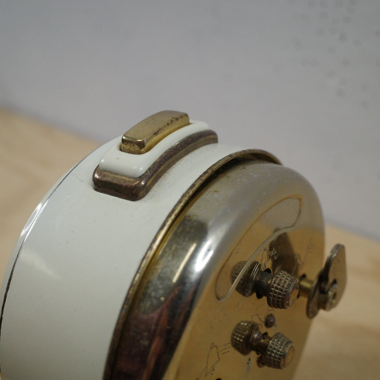 Vintage Junghans Trivox Silentic Silent-Tic Desk Alarm Clock German Made for parts