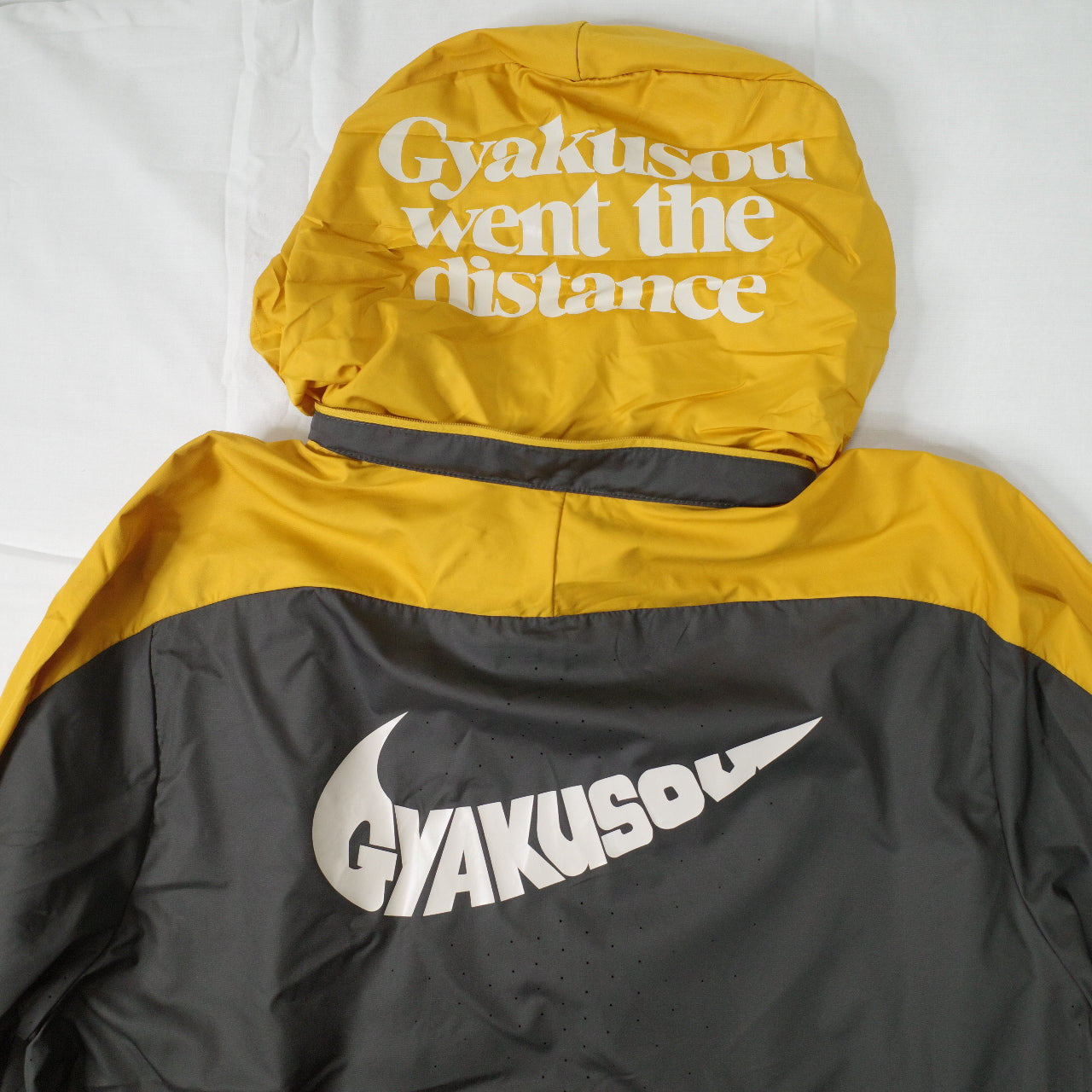 Nike Gyakusou Running Hooded Jacket Mens Size XL Packable 3-1 Pewter Yellow