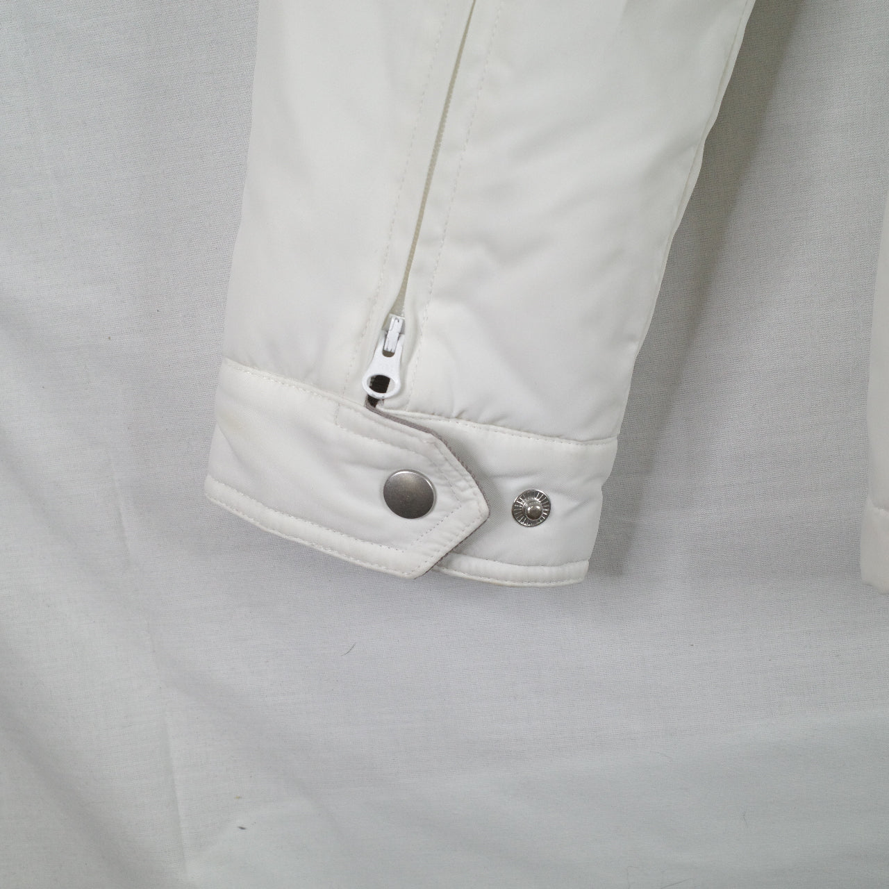 BMW White Puffer Jacket Women’s Medium