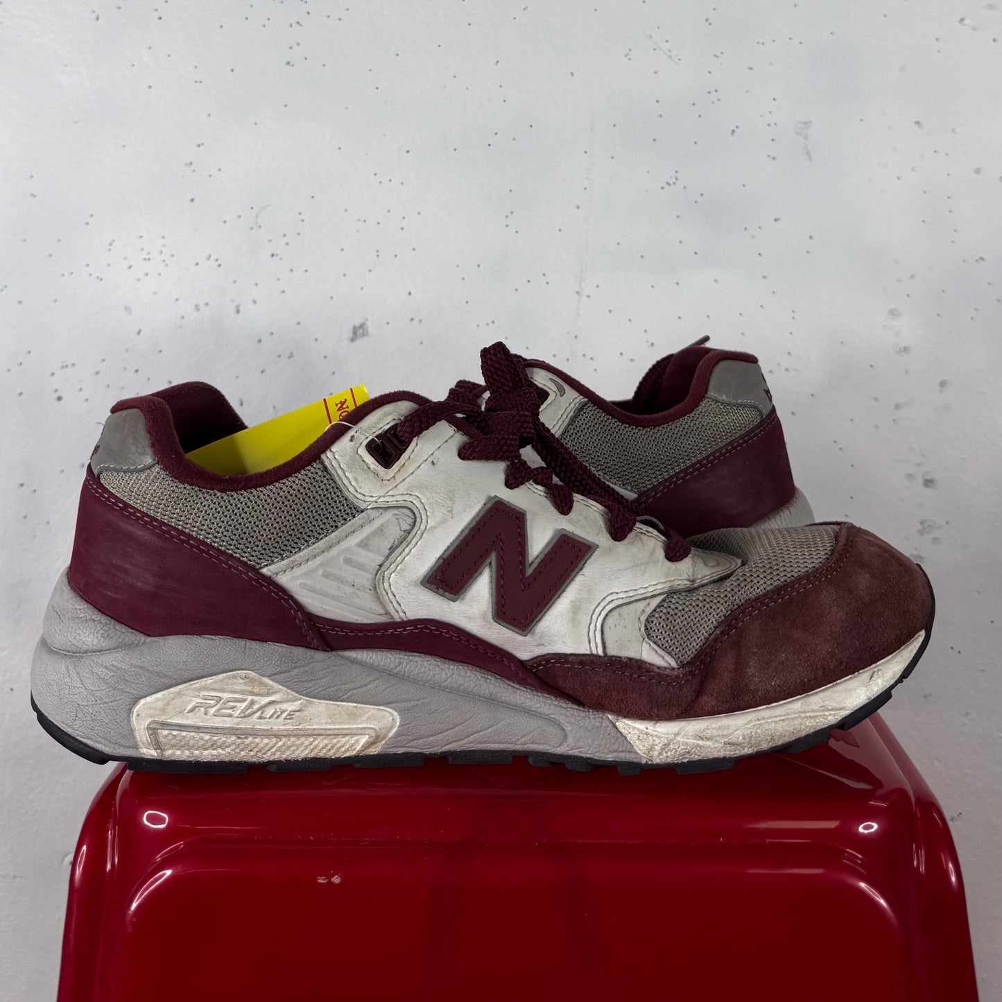 New Balance 580 Maroon White used Mens US11