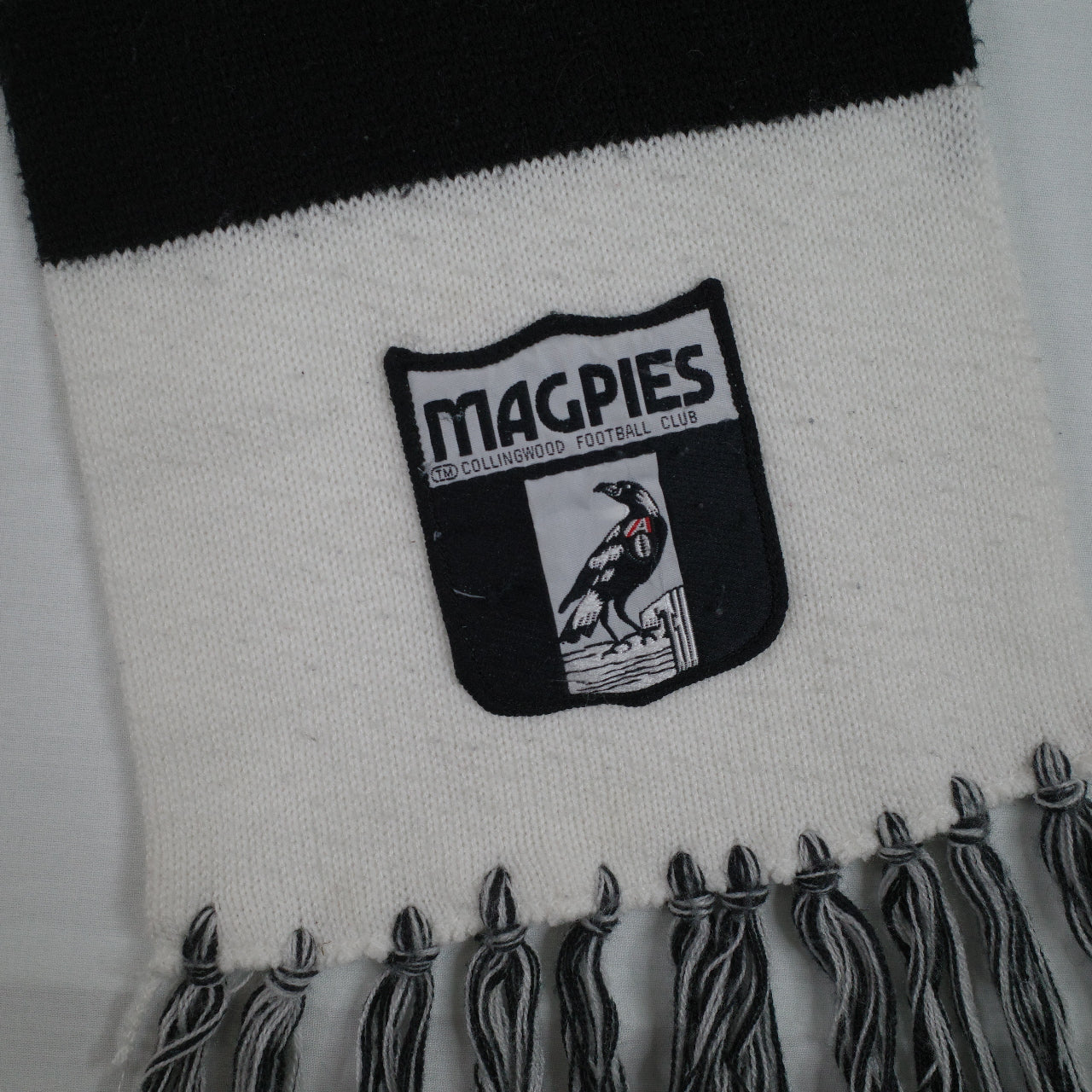 AFL Footy Magpies Heritage Emblem Bar Scarf Sekem