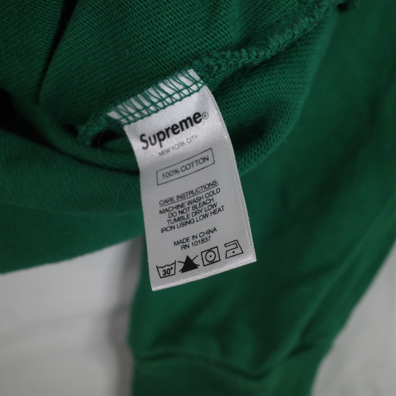 Supreme Logo Tape Stripe Green White 1/4 Zip Sweater Mens Large