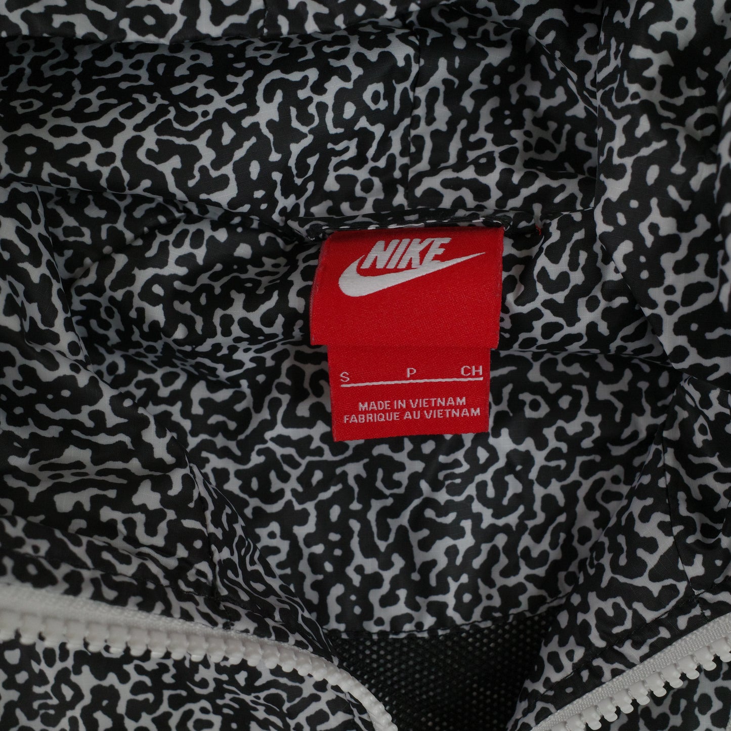 Nike Windrunner Running Jacket AOP Black White Pink Womens Small