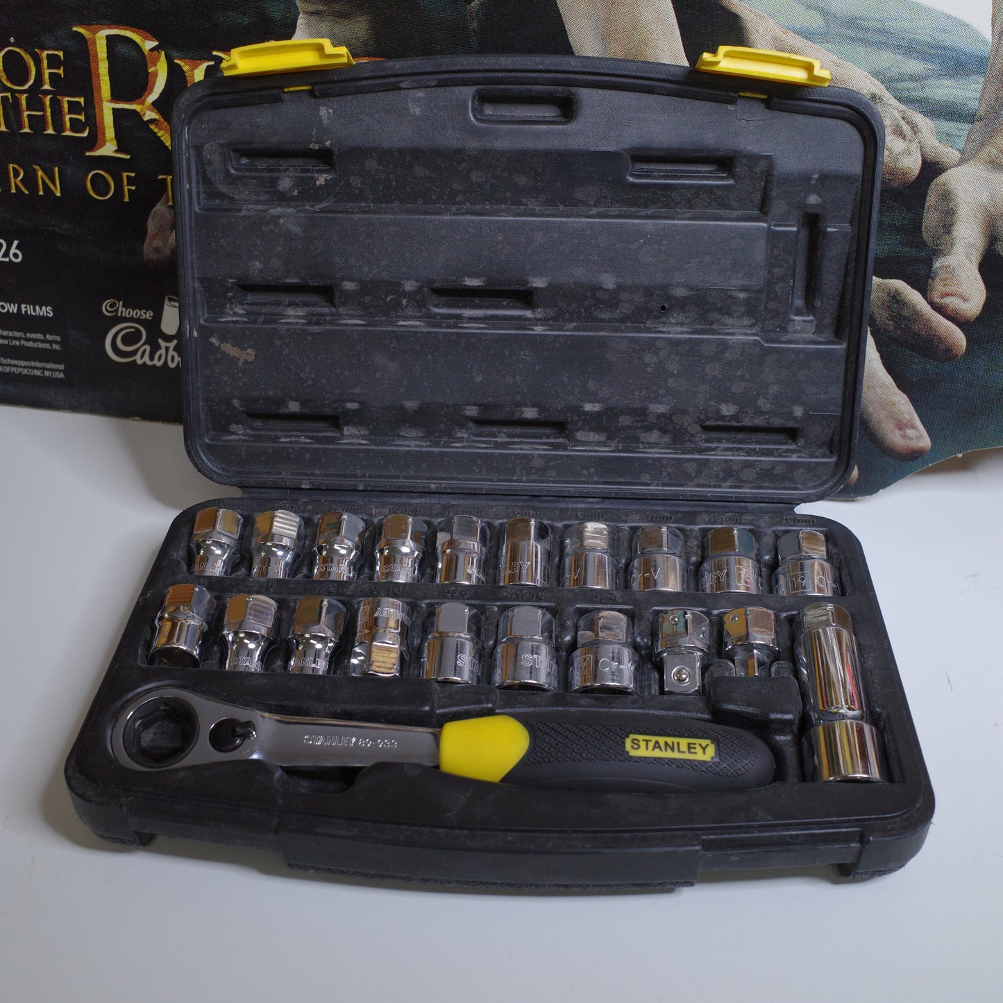 Stanley Socket Set 21 Piece 3/8" & 1/2" Drive Metric SAE Thru Drive 89.811 89.933