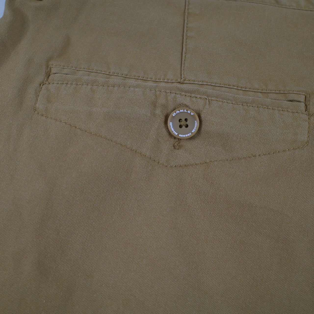 Oakley Chino Shorts Mens Size 36 Khaki Casual Wear