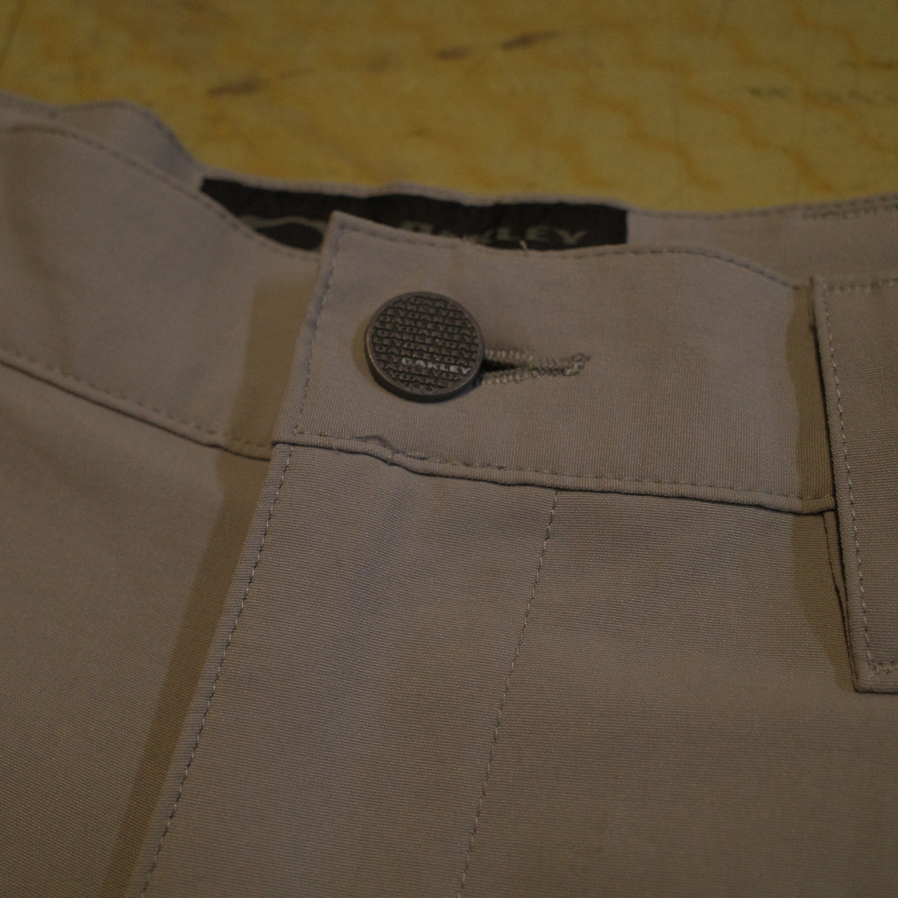 Oakley Pants 30x32 Grey Take 2.0 Chinos 421248A