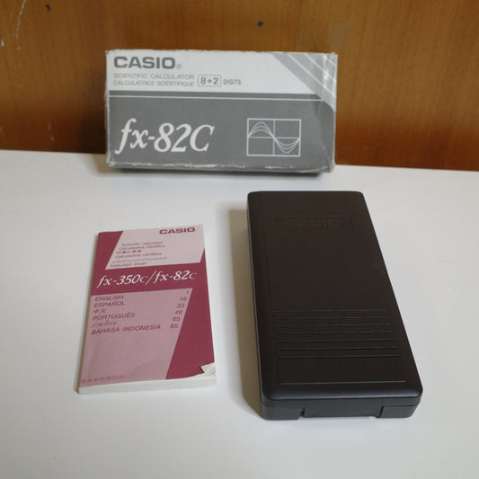 NEW Casio Scientific Calculator, FX-82C Vintage with case And Manual + Original Box