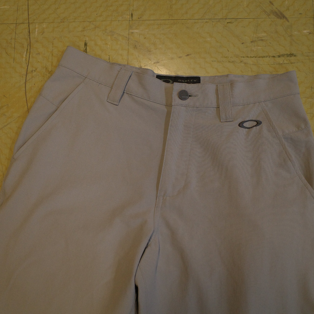 Oakley Pants 30x32 Grey Take 2.0 Chinos 421248A