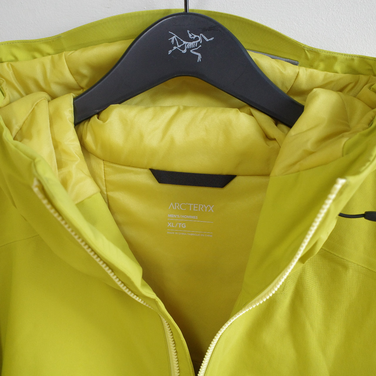 NEW Arc'teryx Sabre Insulated GTX Performance Yellow Lampyre Mens XL Waterproof