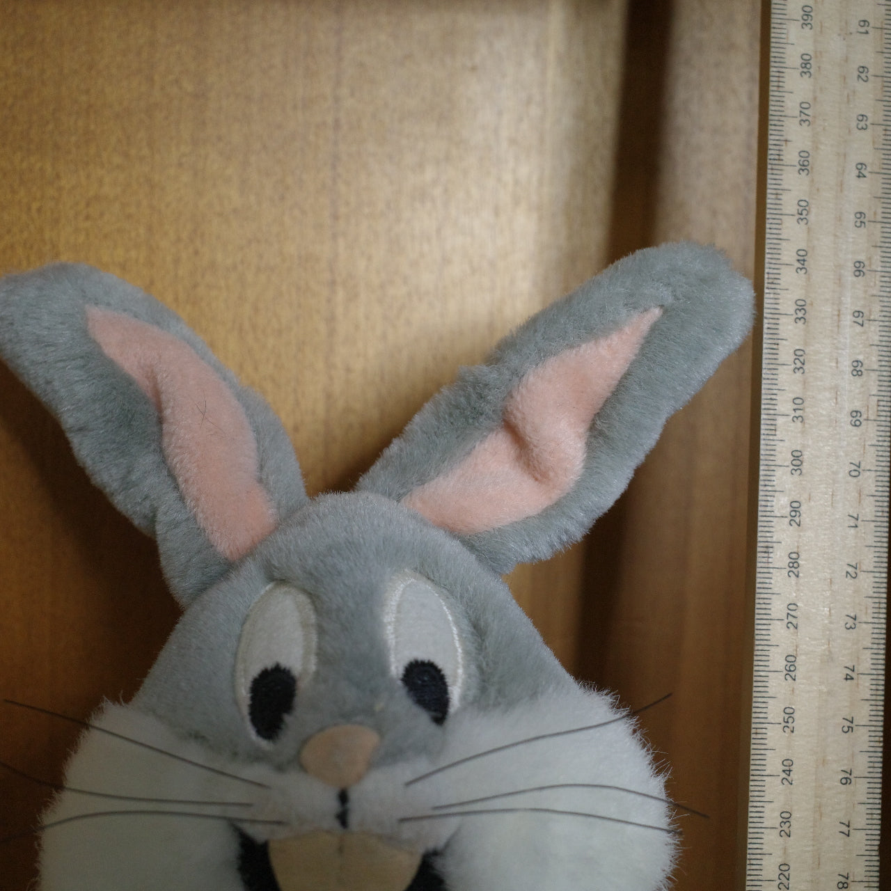 Bugz Bunny Warner Brothers Studio Store 1995 Plush