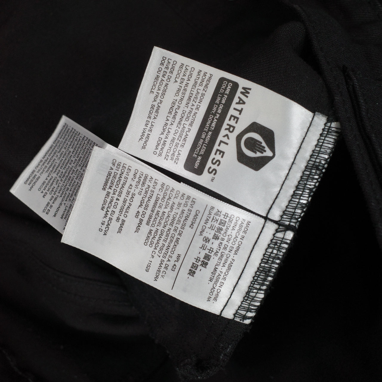 Levis Trucker Jacket Black Dark Horse WaterLess® Mens Large