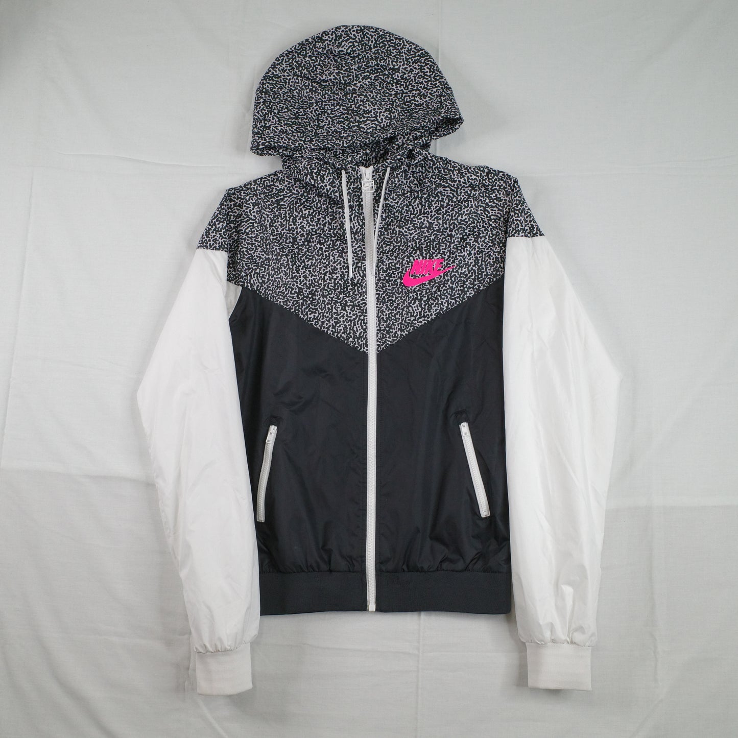 Nike Windrunner Running Jacket AOP Black White Pink Womens Small