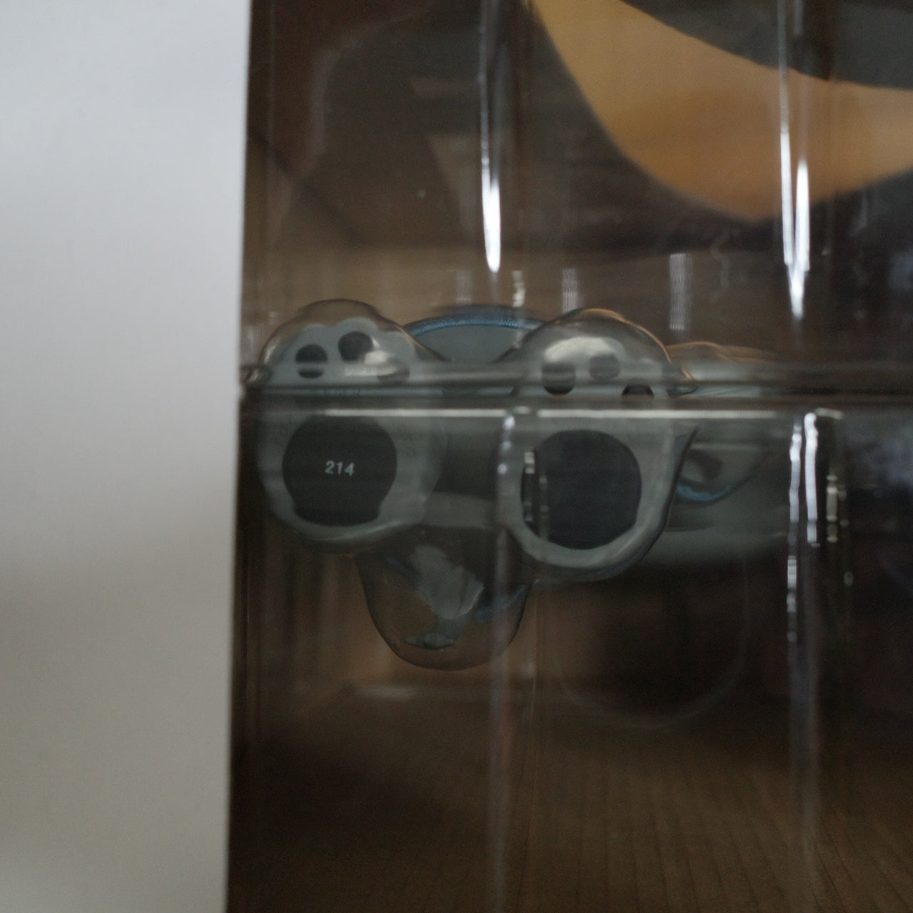 Rocket World IWG Star Trek Captain Affonso Figure 2010 214/300