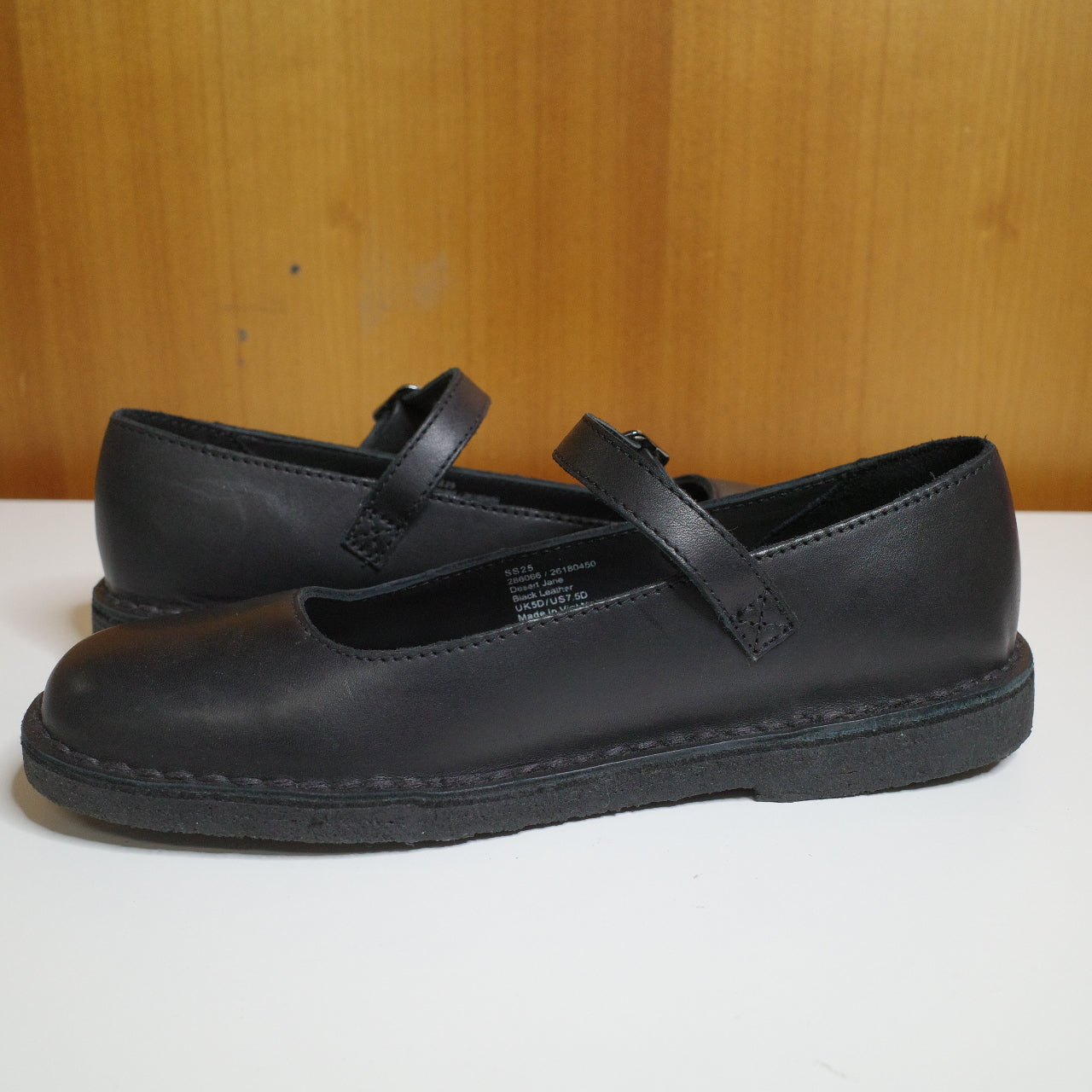 Clarks Originals Womens Desert-Jane SAMPLE Black 26180450 UK5D US7.5
