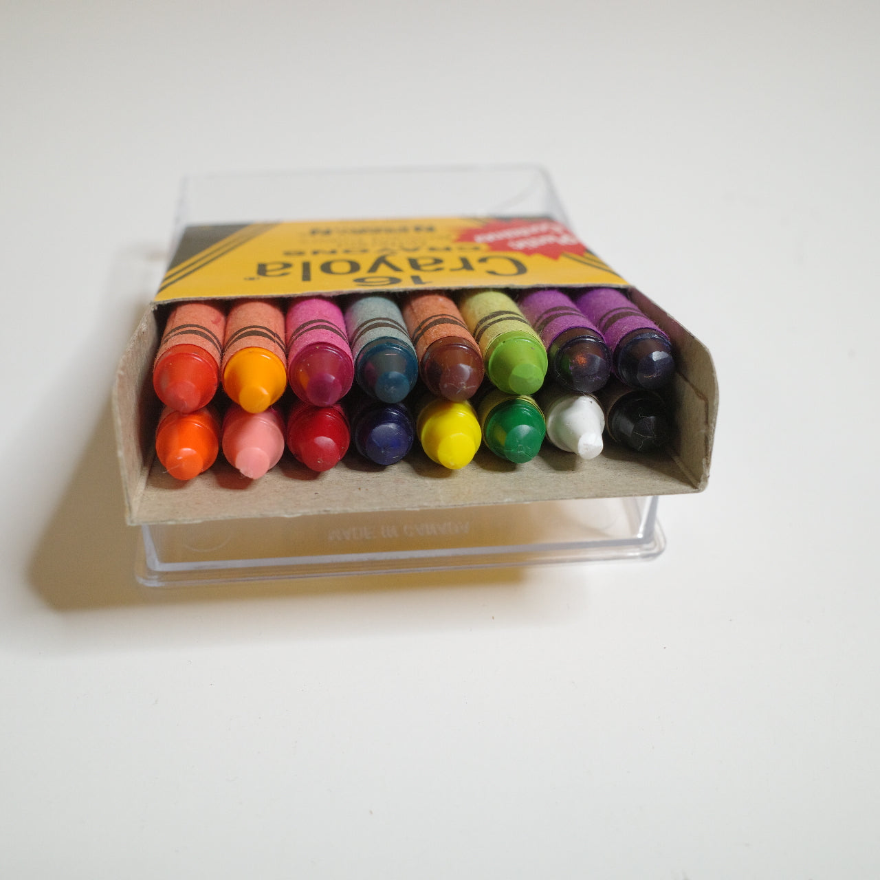 Crayola Crayons Vintage Plastic Container Binney & Smith No. 16 P Made In USA