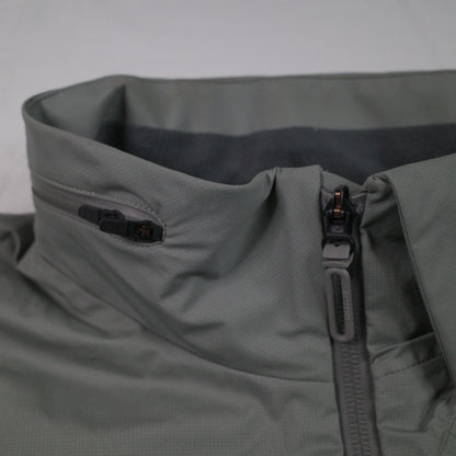 Descente Allterrain Creas Light Grey Rain Proof Jacket Mens Small