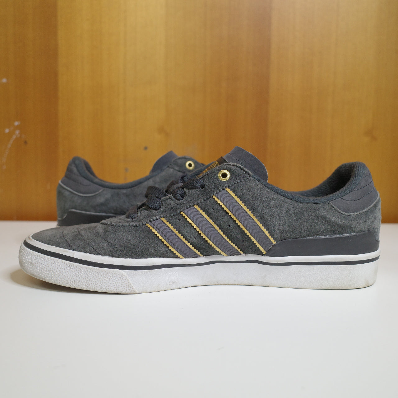 Adidas X Spitfire Busenitz Skateboarding Shoes Gray Suede Mens Sneakers US8