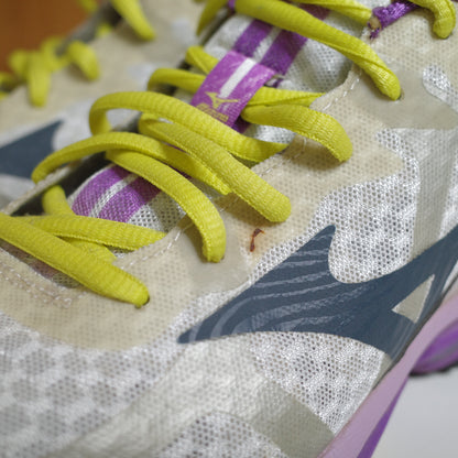 Mizuno Women's Size 10 Wave Rider 17 Running Shoes White Black Purple