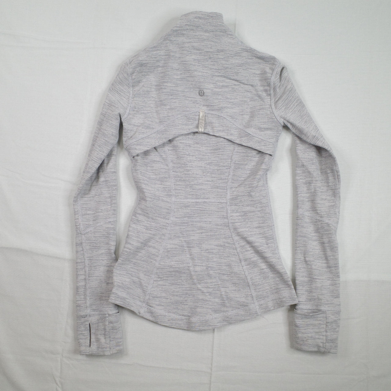 Lululemon Define Gray Quarter Zip Womens Size 0 167/74Y Yoga