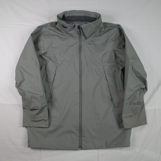 Descente Allterrain Creas Light Grey Rain Proof Jacket Mens Small
