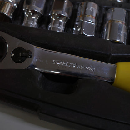 Stanley Socket Set 21 Piece 3/8" & 1/2" Drive Metric SAE Thru Drive 89.811 89.933