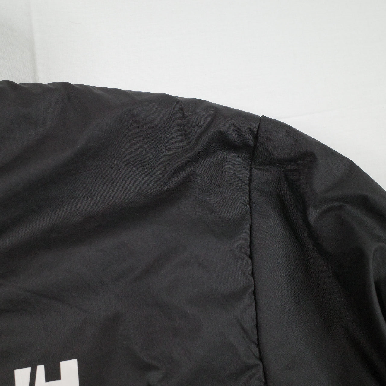 Helly-Hansen Primaloft Insulated Puffer Jacket Black Lightweight Mens Medium