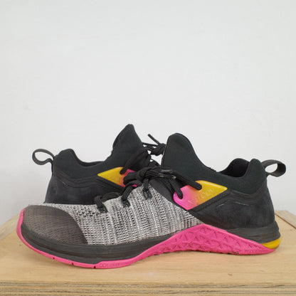 Women's Nike Metcon Flyknit 3 Black Fuchsia Size 9 Training Shoes AR5623-002