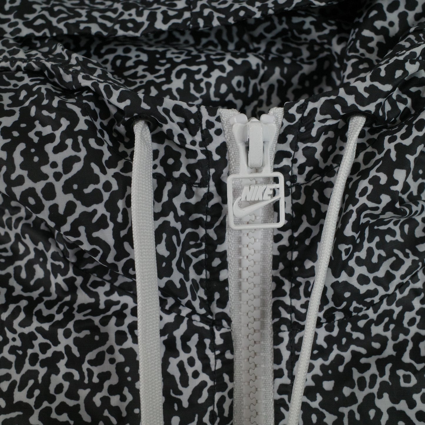 Nike Windrunner Running Jacket AOP Black White Pink Womens Small