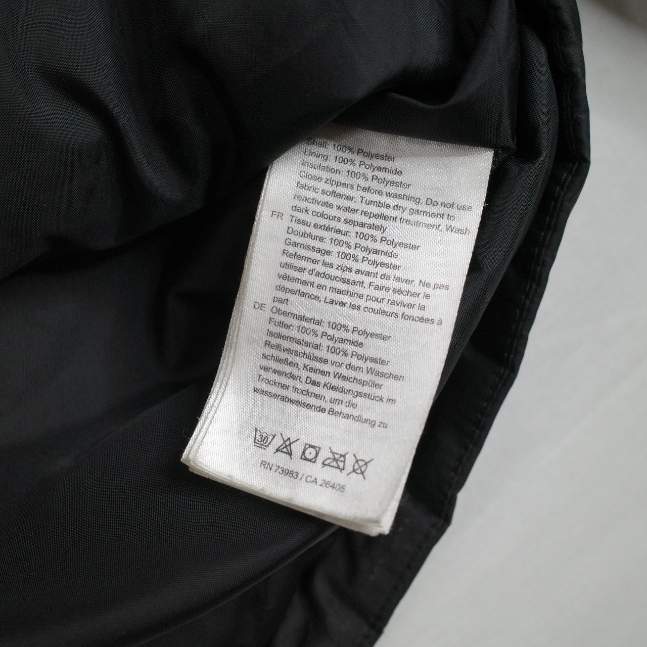 Helly-Hansen Primaloft Insulated Puffer Jacket Black Lightweight Mens Medium