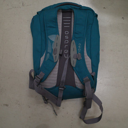 Osprey Flap Jill Pack Green Backpack Hiking Travel Day Bag Camping