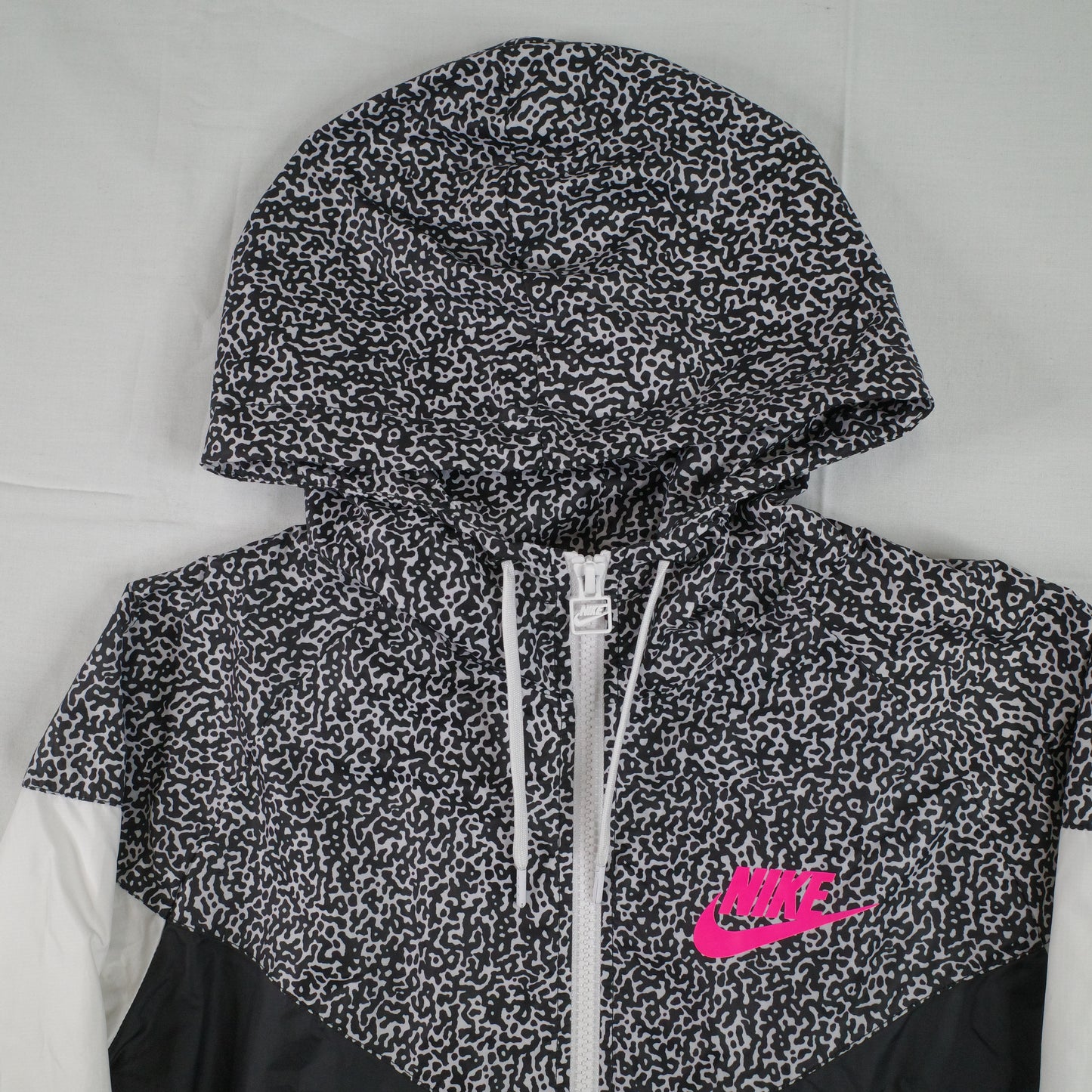 Nike Windrunner Running Jacket AOP Black White Pink Womens Small