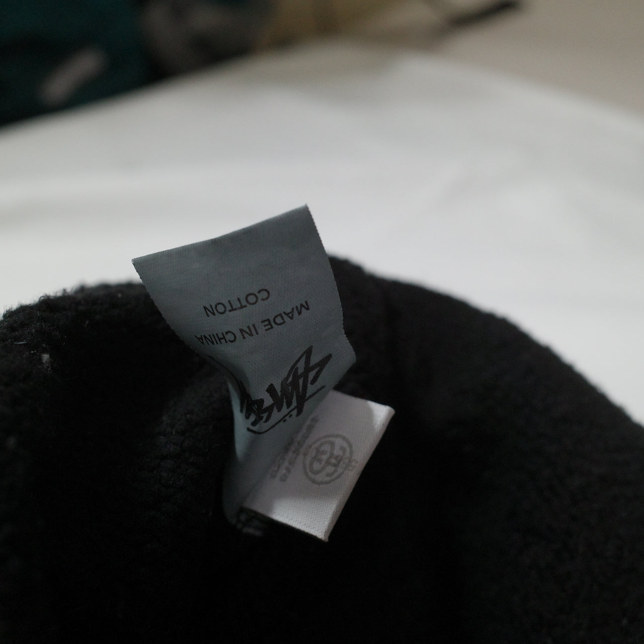 Stussy Australia Black World Tour Black Hoodie Sweater Pullover Mens Small