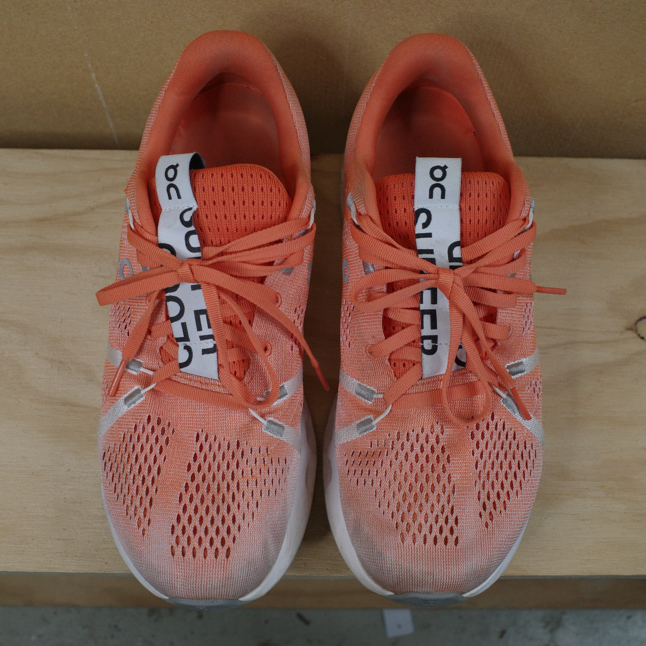 On Running Cloudsufer White Orange Mens US9