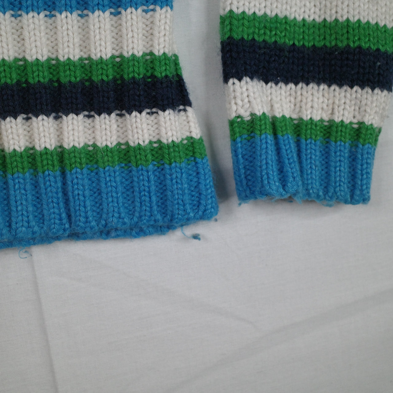 Vintage Rip Curl Girl Turtle Neck Knit Sweater Cardigan Womens 8