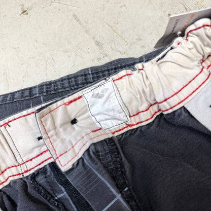 Vintage Billabong Grey Y2K Grid Shorts Men's Small