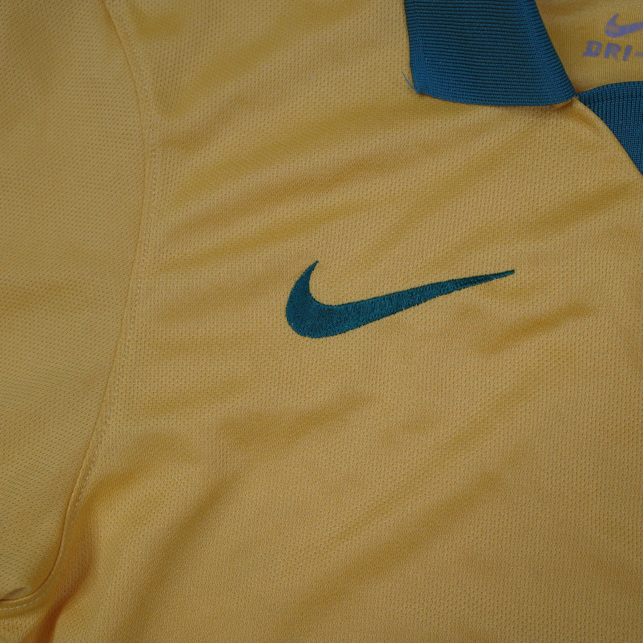 Socceroos National Team 2014 Shirt Nike Drifit Mens Small