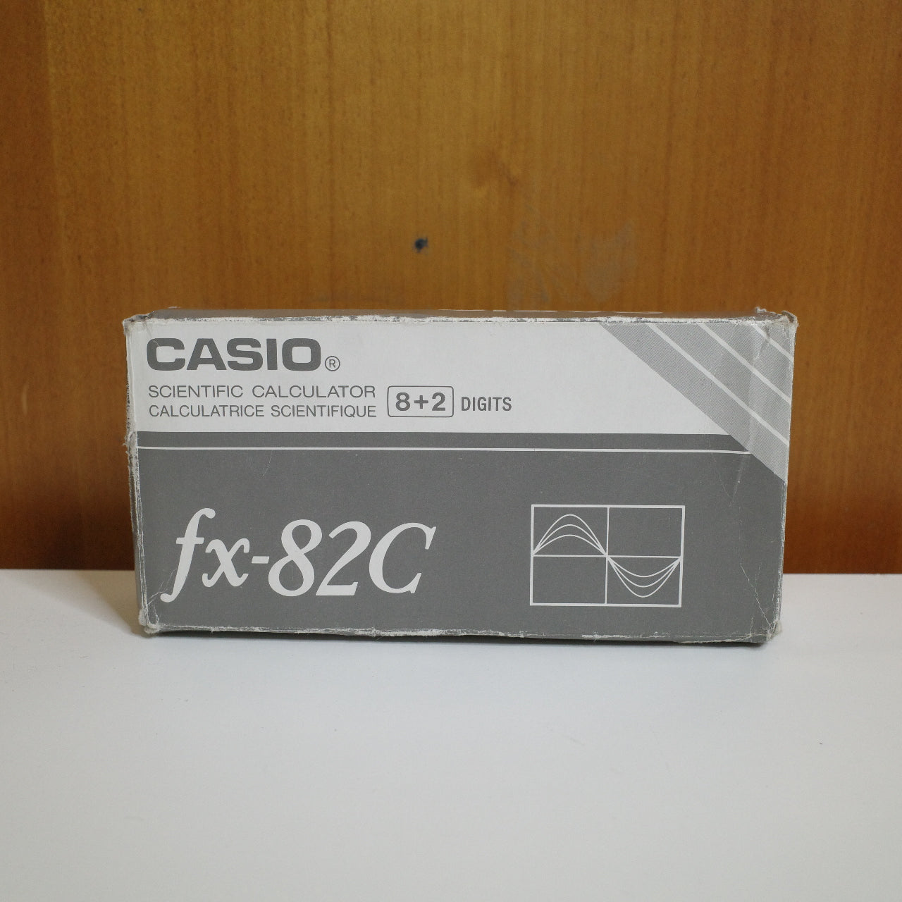 NEW Casio Scientific Calculator, FX-82C Vintage with case And Manual + Original Box