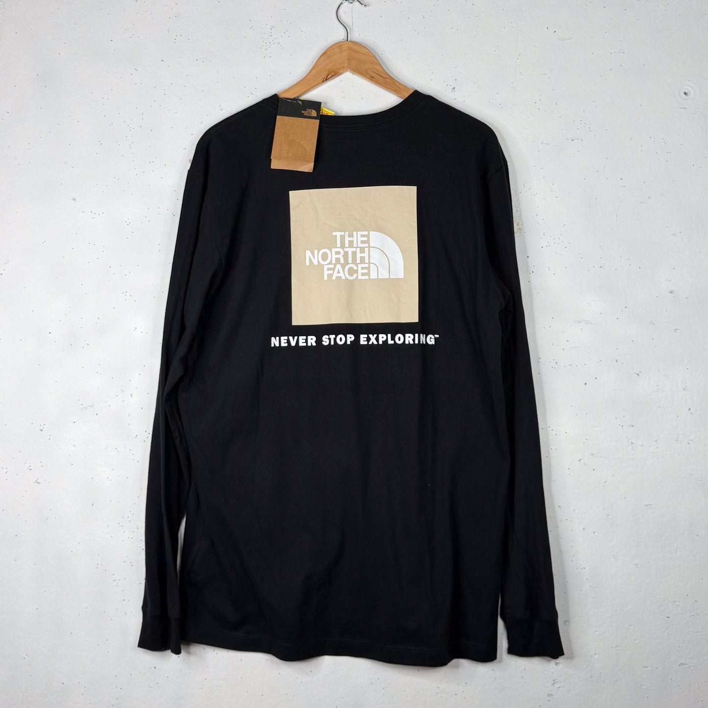 The North Face Box Longsleeve Black New (L)